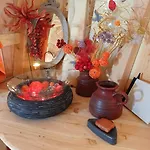 Les De Pyrene Cazarilh