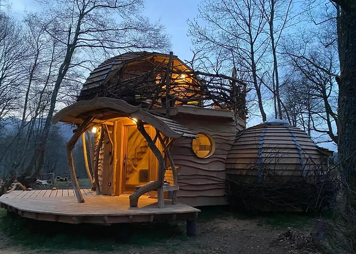 Les De Pyrene Semesteranläggning (resort) *