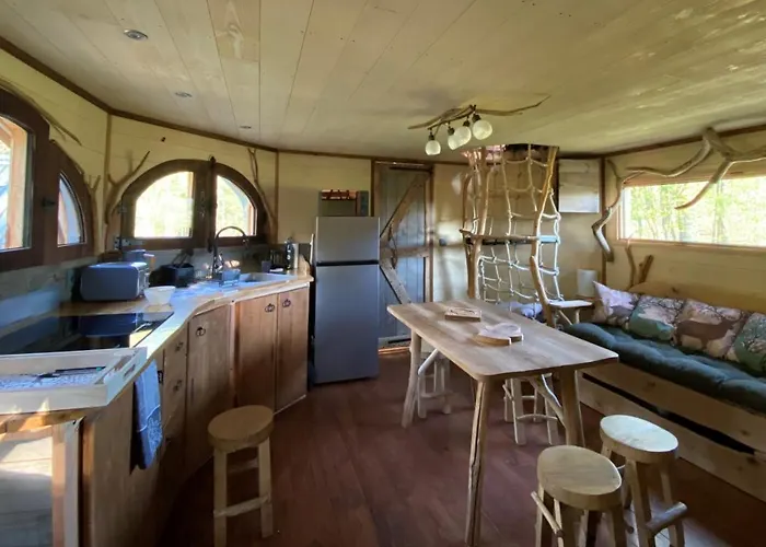 Les De Pyrene * Cazarilh