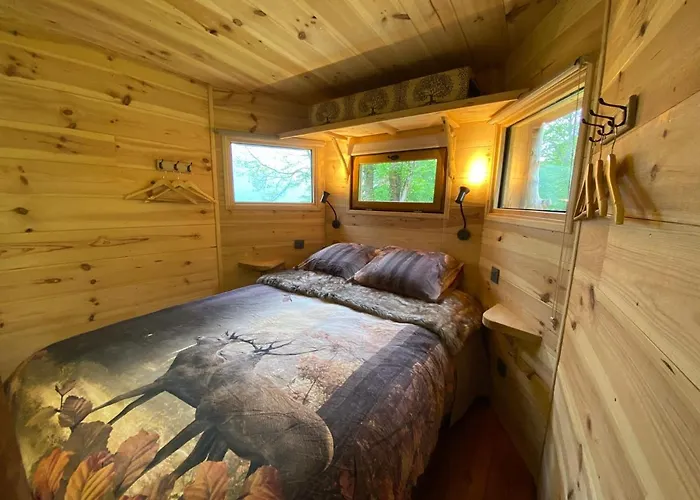 Semesteranläggning (resort) Les De Pyrene *