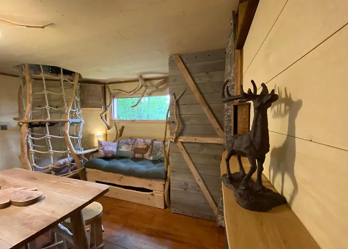 Les De Pyrene * Cazarilh