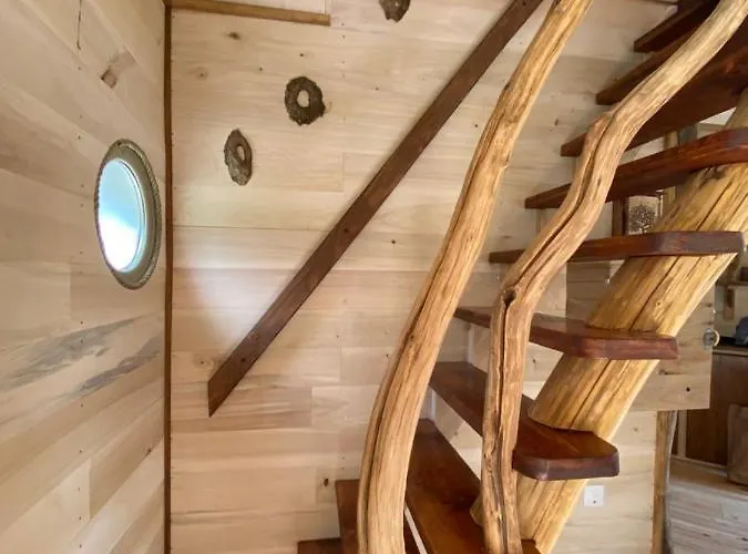 Les De Pyrene Semesteranläggning (resort) Cazarilh