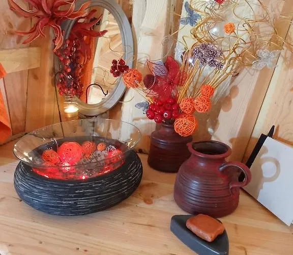 Les De Pyrene Cazarilh