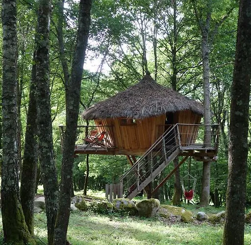 Semesteranläggning (resort) Les De Pyrene *