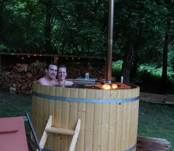 Semesteranläggning (resort) Les De Pyrene