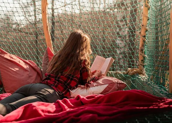 Les De Pyrene Semesteranläggning (resort) Cazarilh