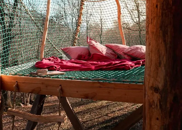 Semesteranläggning (resort) Les De Pyrene