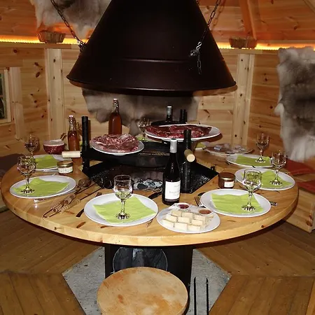 Les De Pyrene Resort *